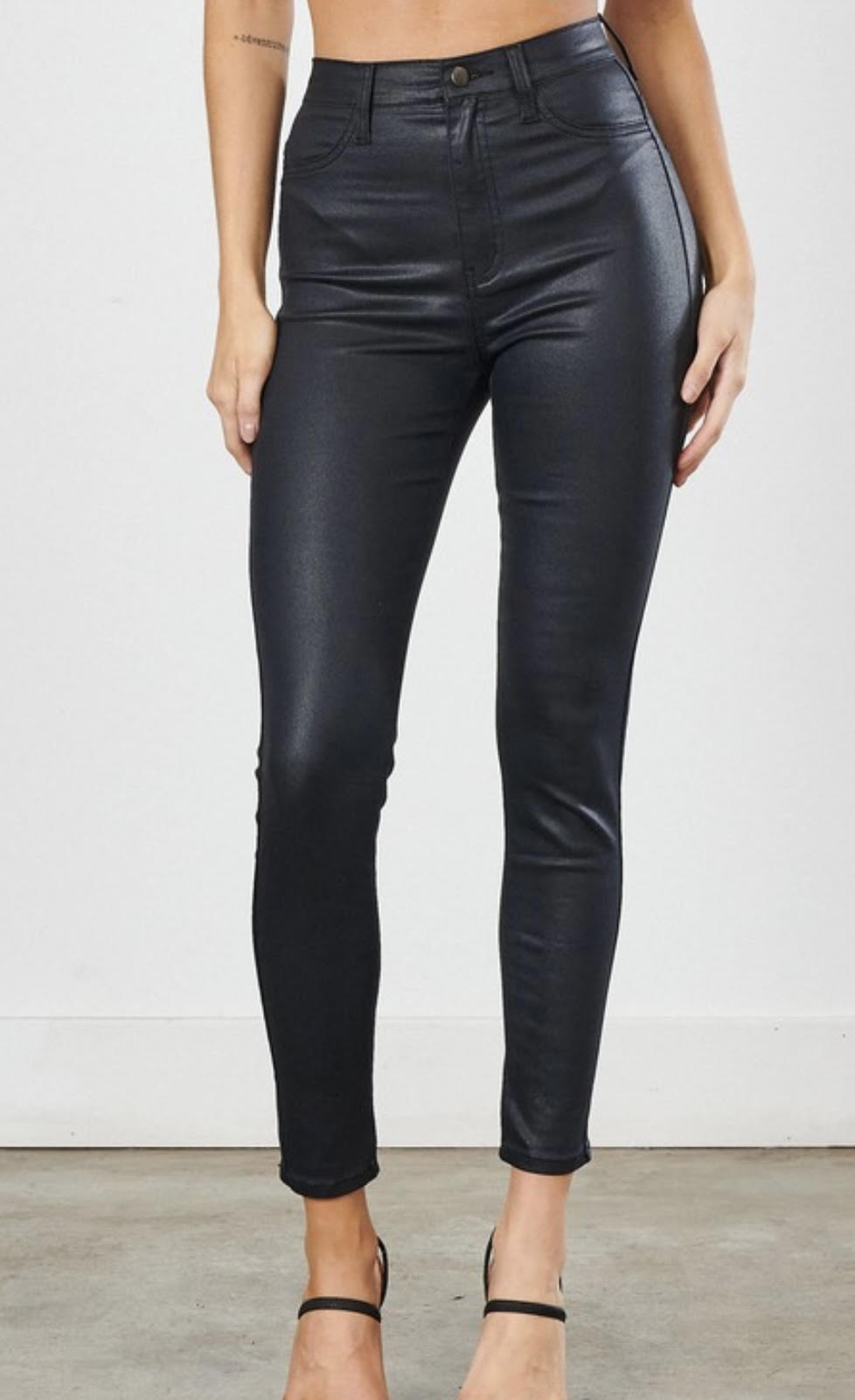 Vibrant Coated black skinny